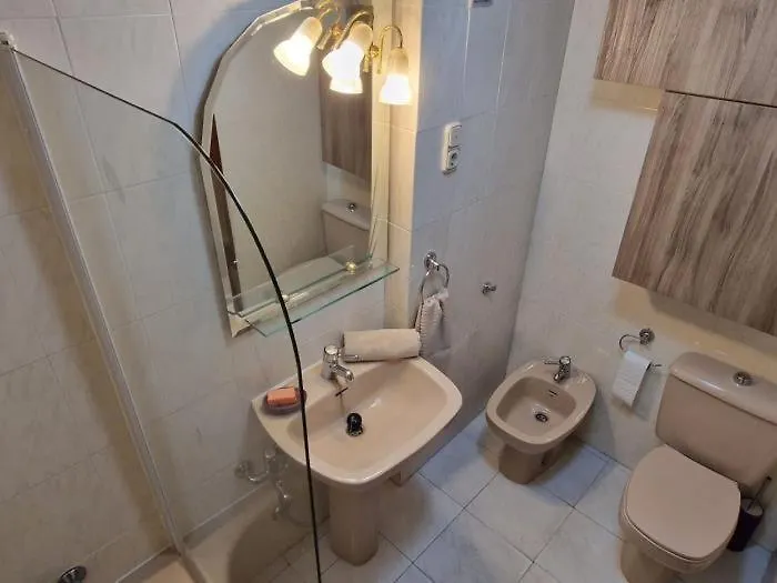 Winahost Apartment In 丰希罗拉